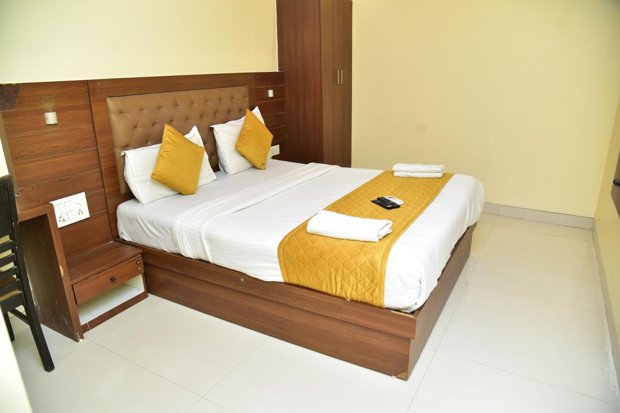 Hotel Embassy Suites Mumbai Kültér fotó